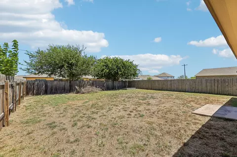 Exterior - 224 Copper Ln, Jarrell, TX 76537 photo 4 of 6