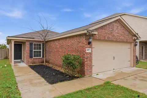 Exterior - 107 Millers Loop, Jarrell, TX 76537 photo 4 of 6