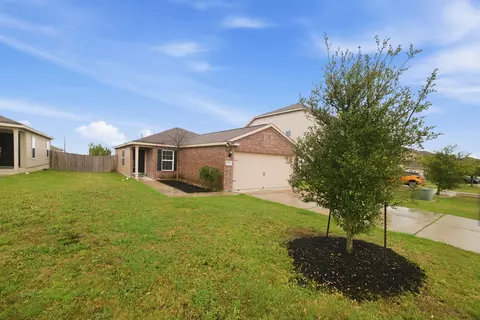 Exterior - 107 Millers Loop, Jarrell, TX 76537 photo 6 of 6