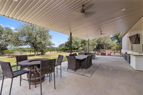Exterior - 764 Stubbs Rd, Johnson City, TX 78636 photo 2 of 10