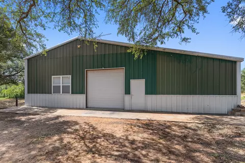 Exterior - 764 Stubbs Rd, Johnson City, TX 78636 photo 3 of 10