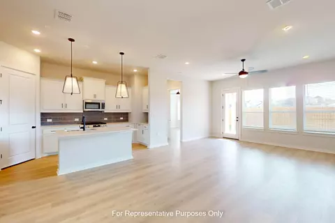 Living - 13206 Keefer Dr, Manchaca, TX 78652 photo 1 of 2