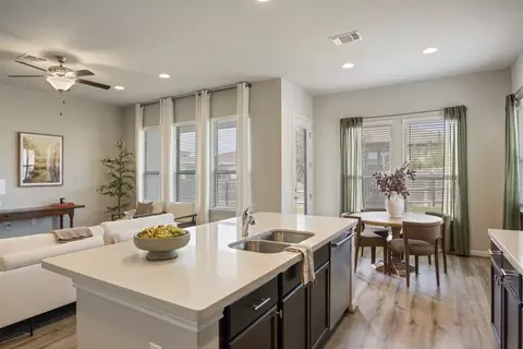 Kitchen - 16617 Sumptuous Dr, Manor, TX 78653 photo 4 of 5