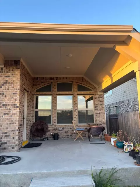 Exterior - 611 Durian Loop, Buda, TX 78610 photo 8 of 11