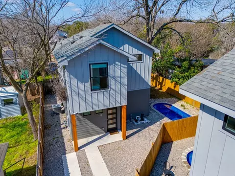 Exterior - 910 Tillery St, Austin, TX 78702 photo 8 of 12