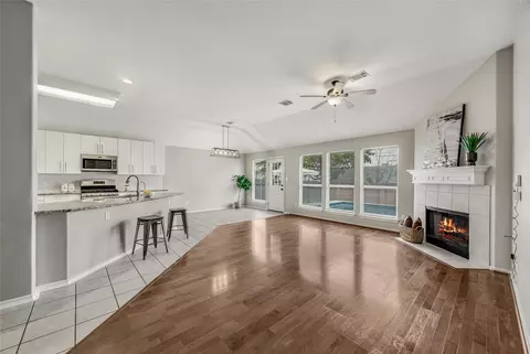 4319 S Summercrest Loop, Round Rock, TX 78681