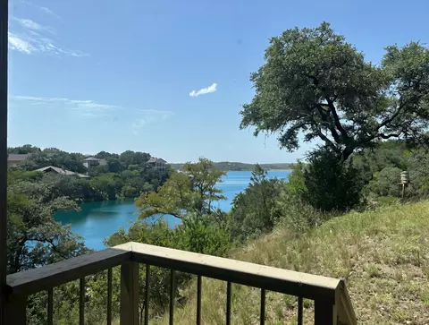 509 Coventry Rd, Spicewood, TX 78669