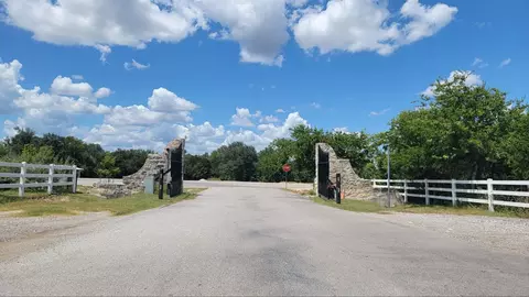 100 Twin Creekview Ln, Georgetown, TX 78626