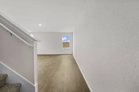 Entry Way - 2121 Windflower Ln, Luling, TX 78648 photo 1 of 5