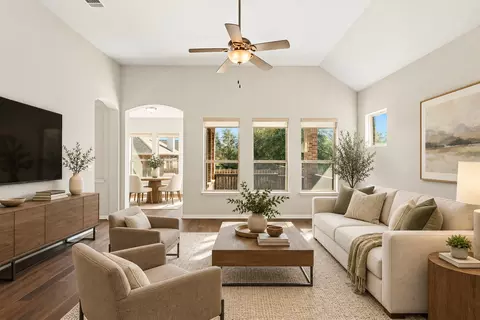 902 Catalina Ln, Austin, TX 78737