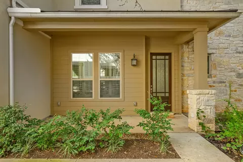 Exterior - 2706 Currant Cv, Austin, TX 78748 photo 2 of 9