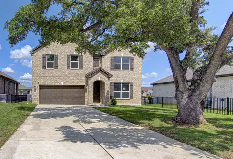 1004 Desaix Dr, Georgetown, TX 78628