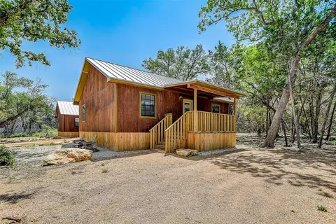 Exterior - 1374 Forest View Dr, Blanco, TX 78606 photo 4 of 5