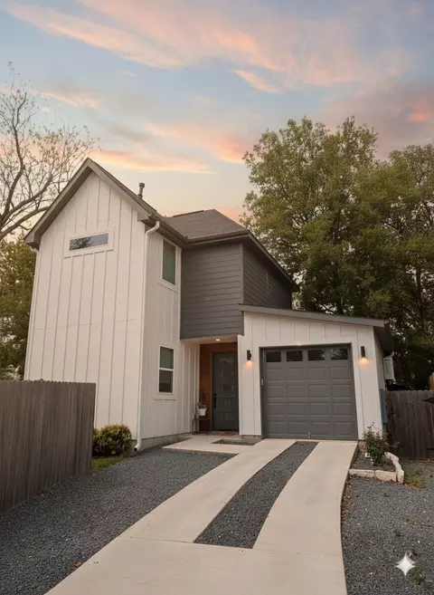 8006 Gault St #2, Austin, TX 78757