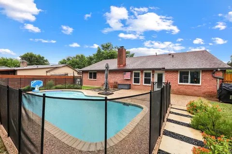 608 Andover Dr, Round Rock, TX 78664