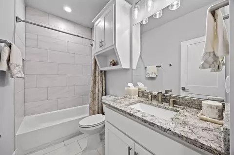 Bath - 2208 Quarry Loop, Leander, TX 78641 photo 5 of 5