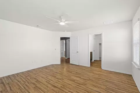 Bedroom - 128 Dunlin Ln, Leander, TX 78641 photo 2 of 7