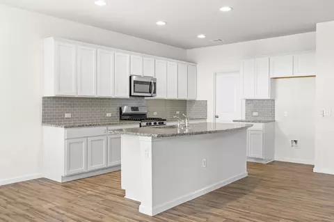Kitchen - 128 Dunlin Ln, Leander, TX 78641 photo 1 of 2