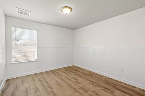 Bedroom - 128 Dunlin Ln, Leander, TX 78641 photo 7 of 7