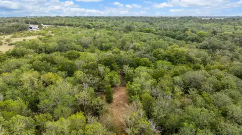 827 Fm 671, Lockhart, TX 78644 photo 15