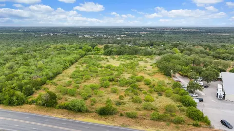 827 Fm 671, Lockhart, TX 78644 photo 20