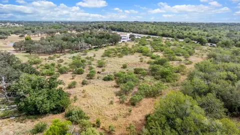 827 Fm 671, Lockhart, TX 78644 photo 37