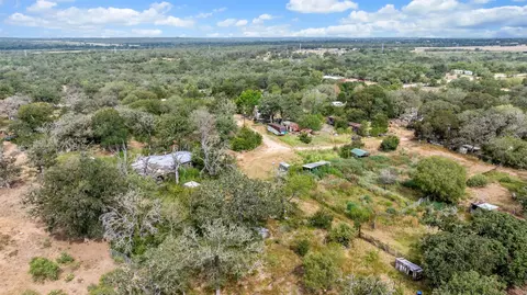 827 Fm 671, Lockhart, TX 78644 photo 36