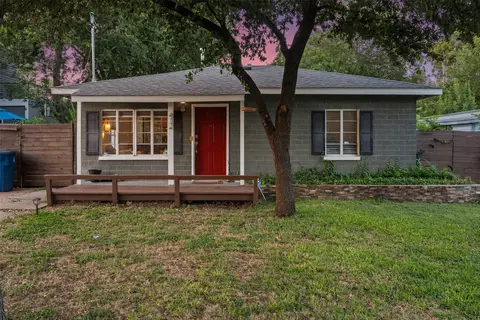 412 W Croslin St, Austin, TX 78752