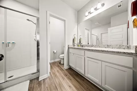Bath - 174 Bendecido Loop, Elgin, TX 78621 photo 1 of 2