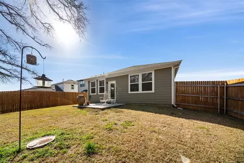 Exterior - 174 Bendecido Loop, Elgin, TX 78621 photo 6 of 7