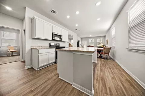 Entry Way - 174 Bendecido Loop, Elgin, TX 78621 photo 1 of 5