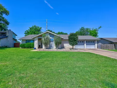 1002 Deep Wood Dr, Round Rock, TX 78681