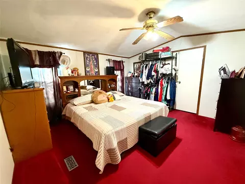Bedroom - 685 Fox Ln, Lockhart, TX 78644 photo 3 of 3