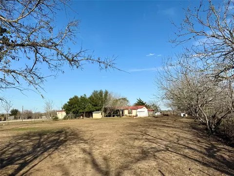 Exterior - 685 Fox Ln, Lockhart, TX 78644 photo 3 of 17