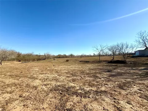Exterior - 685 Fox Ln, Lockhart, TX 78644 photo 13 of 17