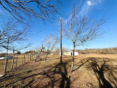 Exterior - 685 Fox Ln, Lockhart, TX 78644 photo 17 of 17
