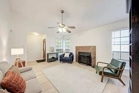 8610 Croydon Loop, Austin, TX 78748