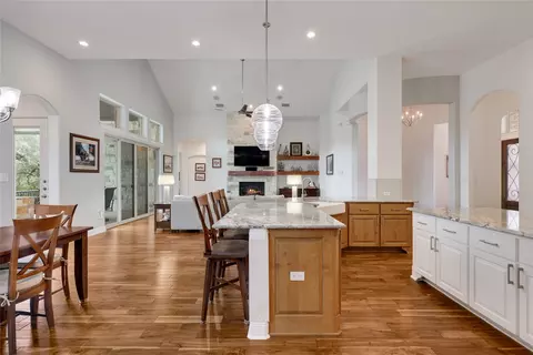 Kitchen - 328 Ringtail Stream Dr, Austin, TX 78738 photo 4 of 6