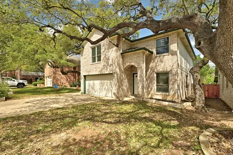 5812 Kayview Dr, Austin, TX 78749