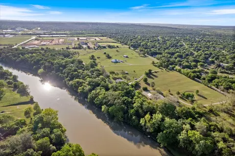 1218 Lovers Ln, Bastrop, TX 78602