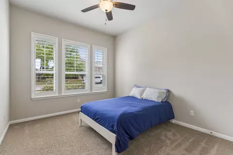 Bedroom - 129 Ridgeview Ct, Georgetown, TX 78628 photo 2 of 4