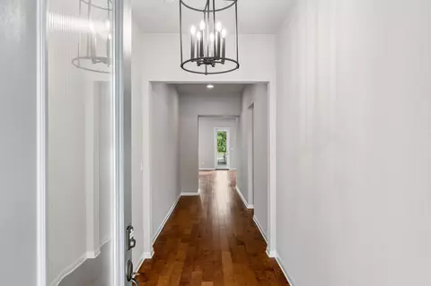Entry Way - 129 Ridgeview Ct, Georgetown, TX 78628 photo 1 of 1