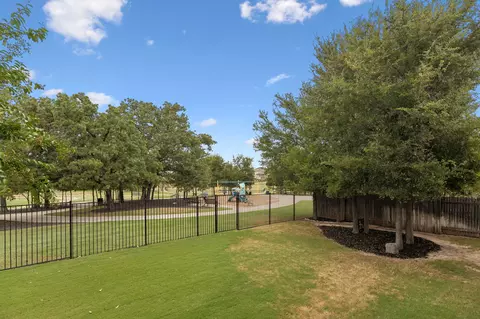 Exterior - 129 Ridgeview Ct, Georgetown, TX 78628 photo 8 of 8