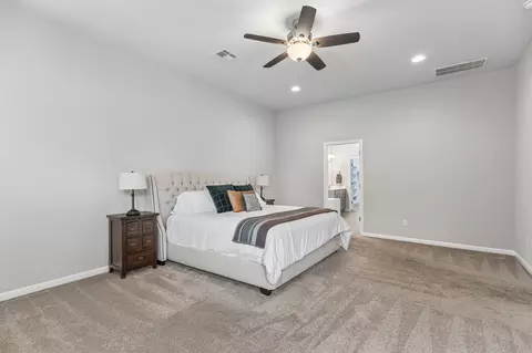 Bedroom - 129 Ridgeview Ct, Georgetown, TX 78628 photo 1 of 4