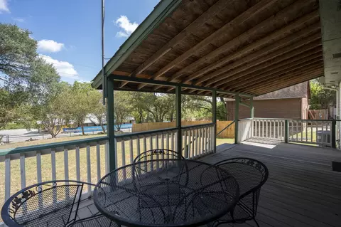 Exterior - 404 Hunt Ln, Buda, TX 78610 photo 9 of 12