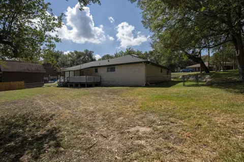 Exterior - 404 Hunt Ln, Buda, TX 78610 photo 11 of 12