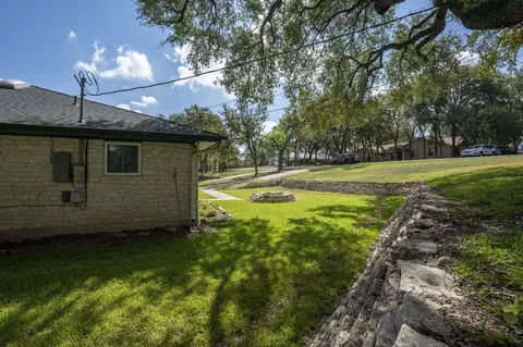 Exterior - 404 Hunt Ln, Buda, TX 78610 photo 6 of 12