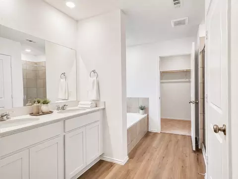 Entry Way - 407 Avre Loop, Kyle, TX 78640 photo 4 of 5