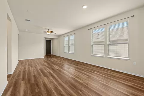 Living - 716 Kitty Hawk Rd, Georgetown, TX 78633 photo 3 of 4