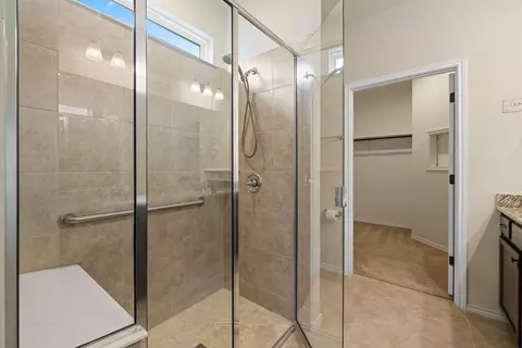Bath - 716 Kitty Hawk Rd, Georgetown, TX 78633 photo 1 of 3